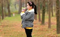 王梅广场舞大辫子